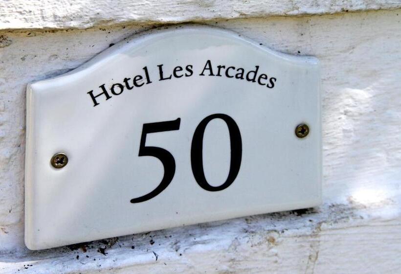 فندق Les Arcades
