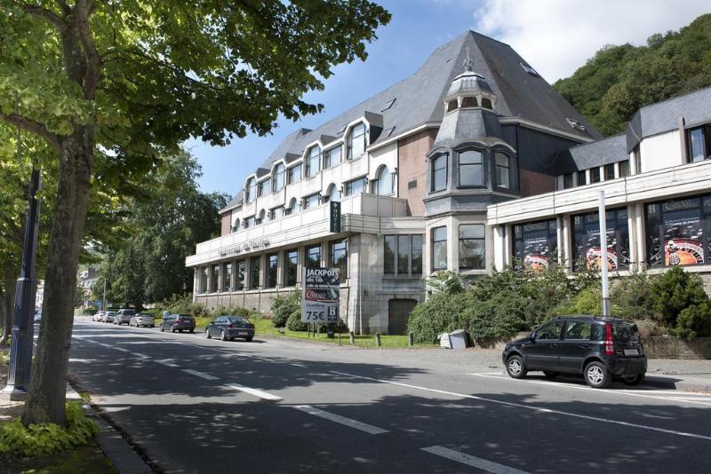 Hotelli Mercure Namur