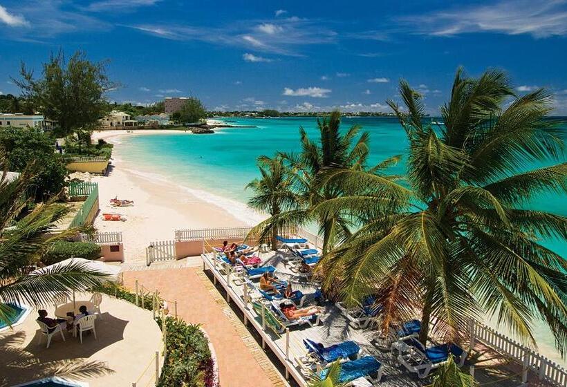 استراحتگاه Butterfly Beach