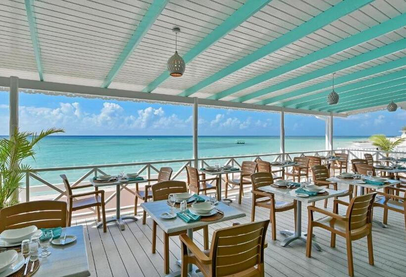 استراحتگاه Butterfly Beach