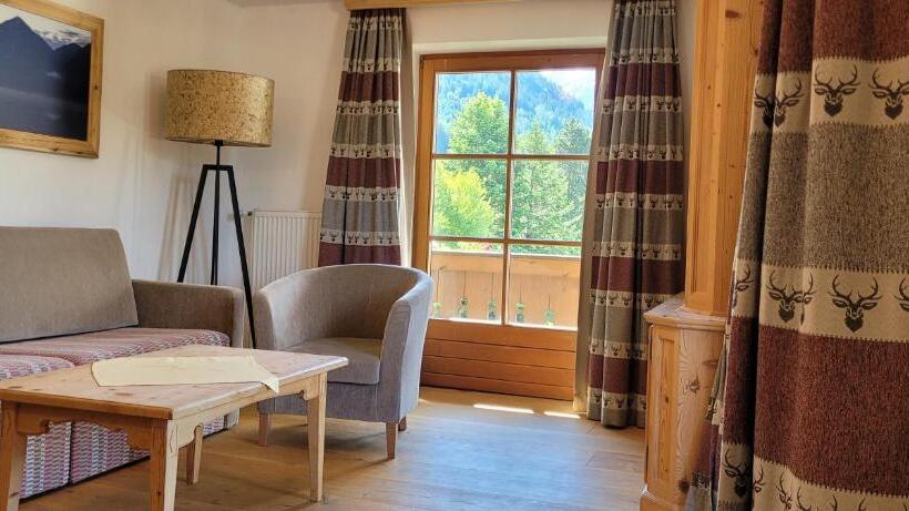 Wellness & Sporthotel Alpenhof