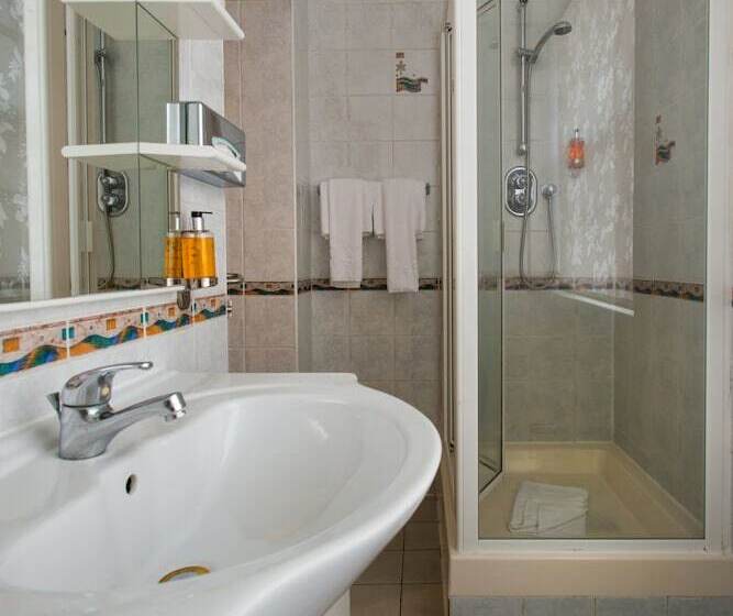 Fotos del hotel Best Western Buckingham Palace Rd:  43