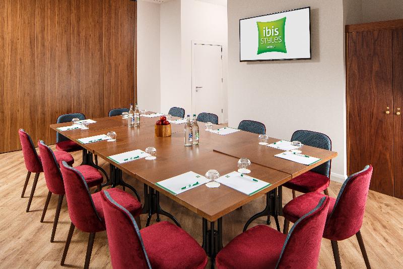 Otel Ibis Styles London Heathrow East