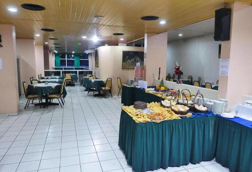 هتل Prestige Manaus