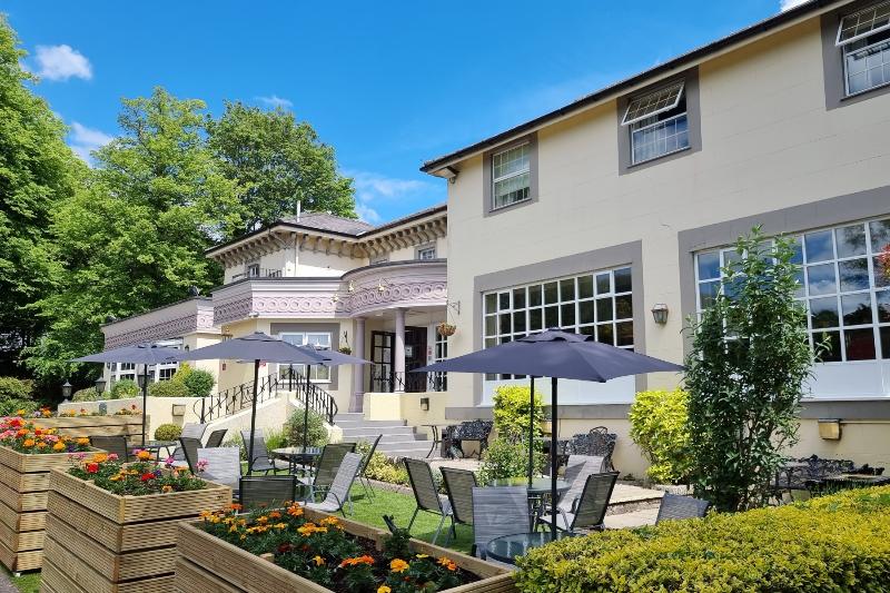 فندق Reigate Manor