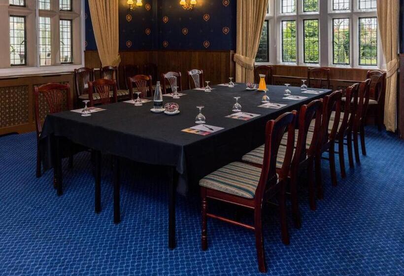 호텔 Rogerthorpe Manor