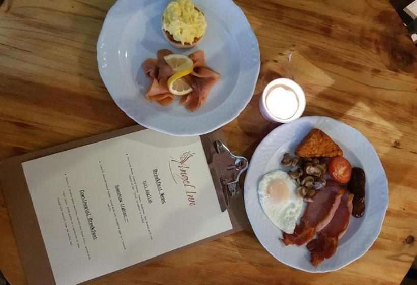 فندق The Angel B&b