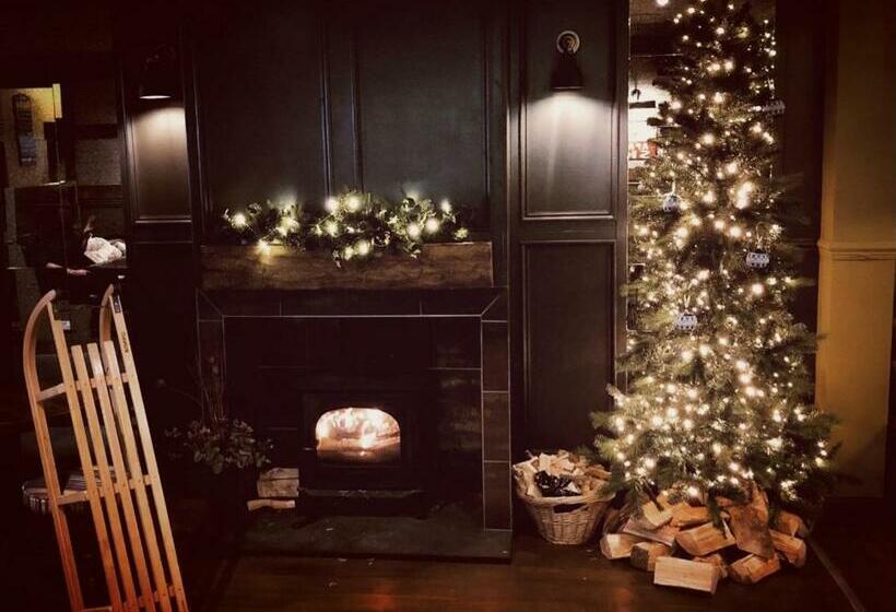 هتل The Balavoulin Pub With Rooms