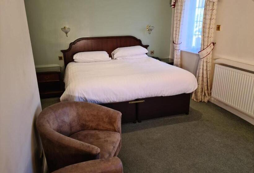 هتل The Izaak Walton Country House