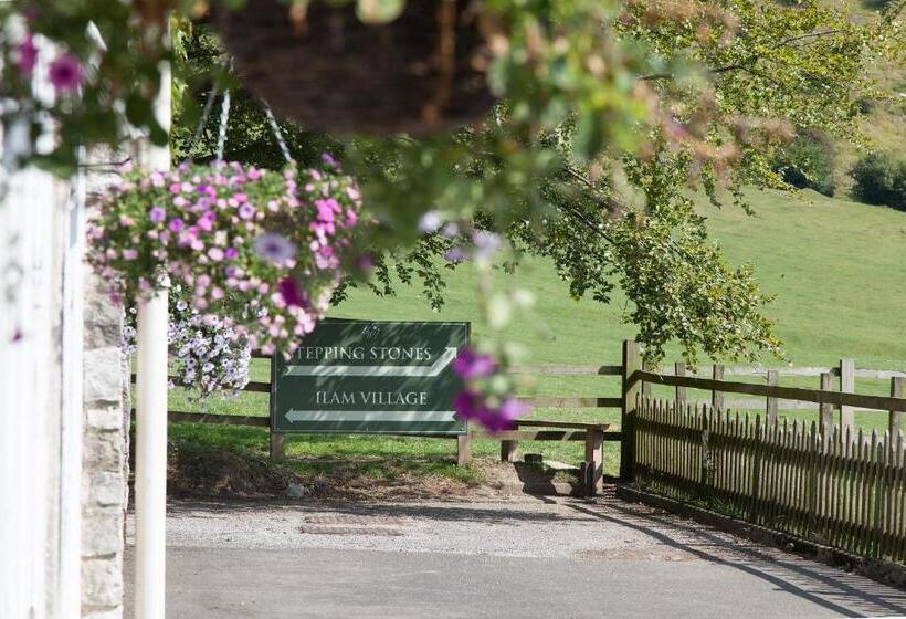 هتل The Izaak Walton Country House