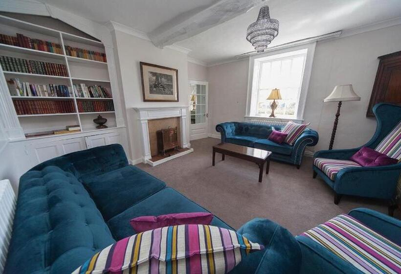 هتل The Izaak Walton Country House