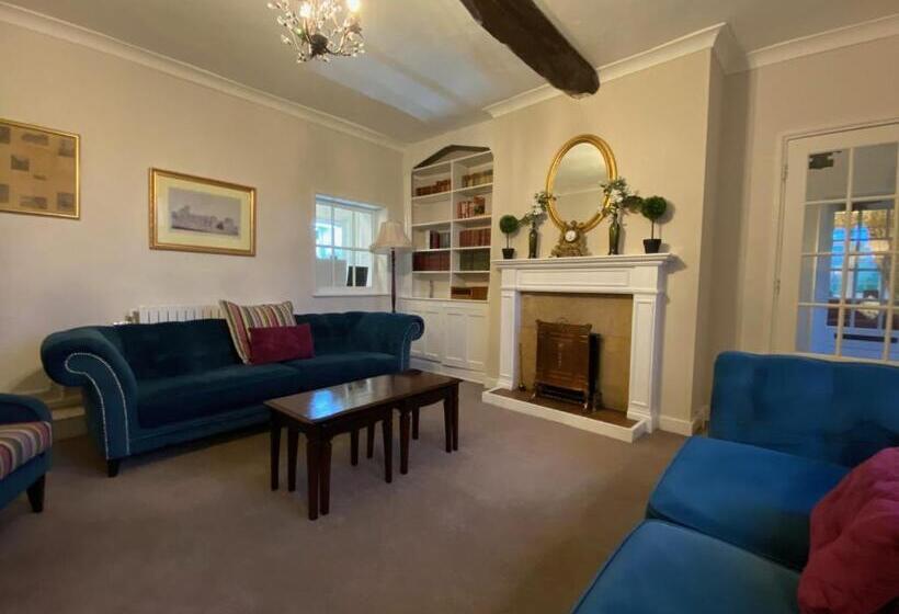 هتل The Izaak Walton Country House