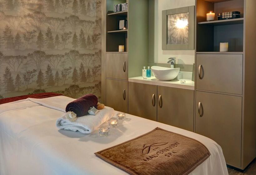 Worcester Bank House Hotel Spa & Golf; Bw Premier Collection
