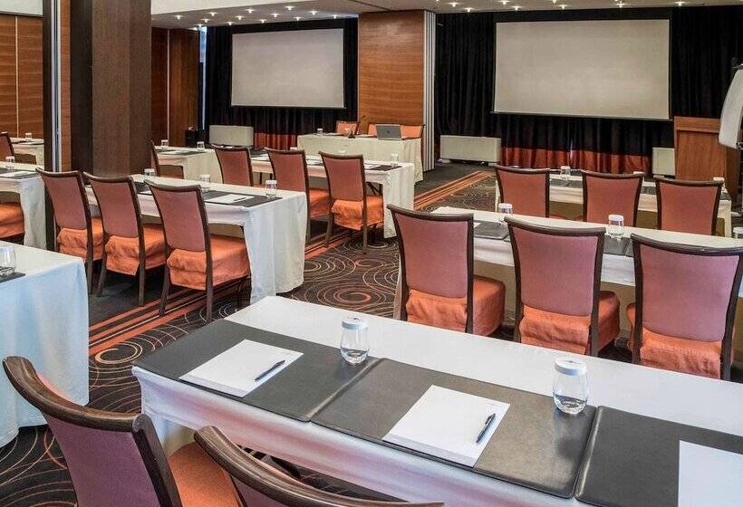 Fotos del hotel Novotel Sarajevo Bristol:  31 Fotos del hotel Novotel Sarajevo Bristol:  31