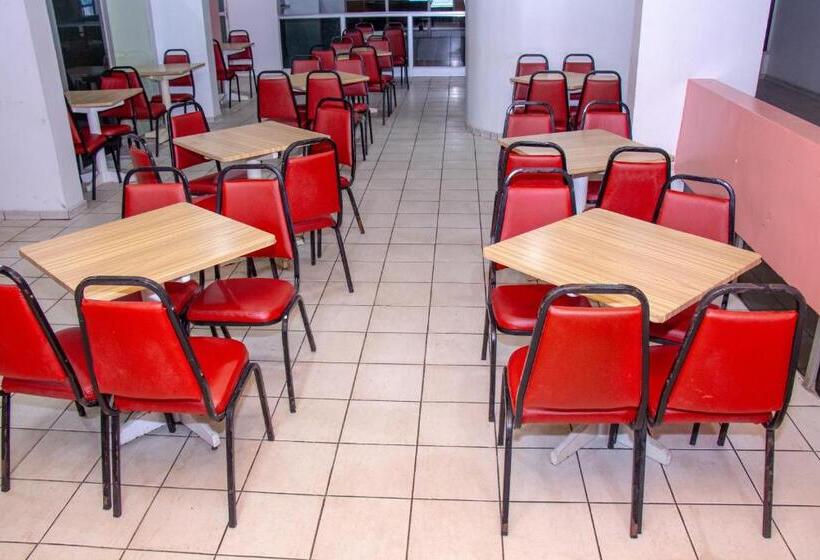 هتل Prestige Manaus