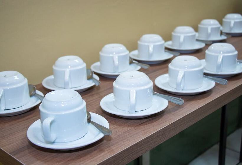 هتل Prestige Manaus