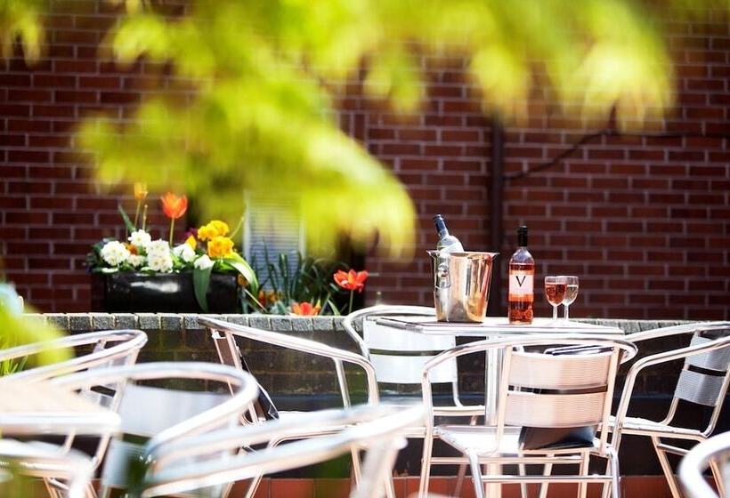 فندق Best Western Frodsham Forest Hills