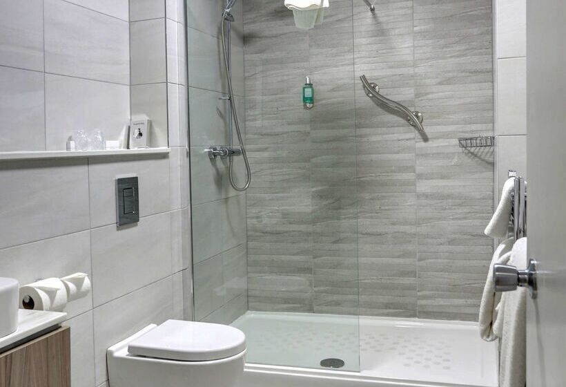 هتل Best Western Plus Nottingham Westminster