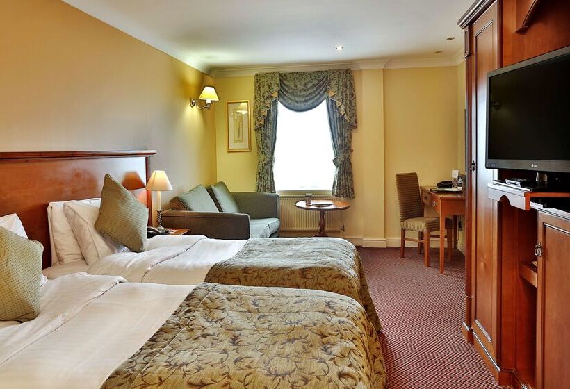هتل Best Western Premier Yew Lodge East Midlands Airport