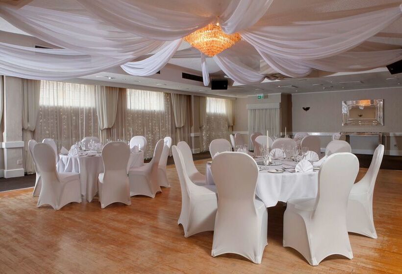 Glendower Hotel Bw Signature Collection