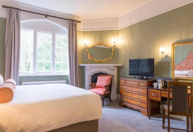 فندق Burley Manor