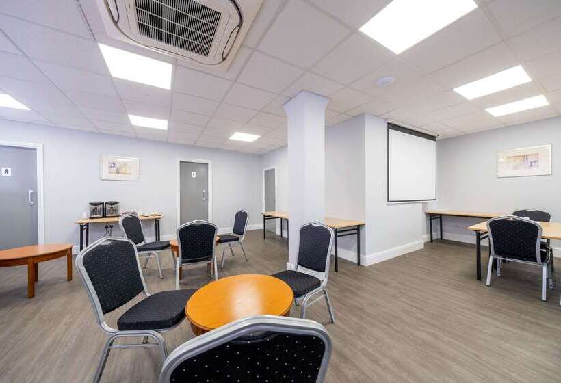 هتل Comfort Inn Birmingham