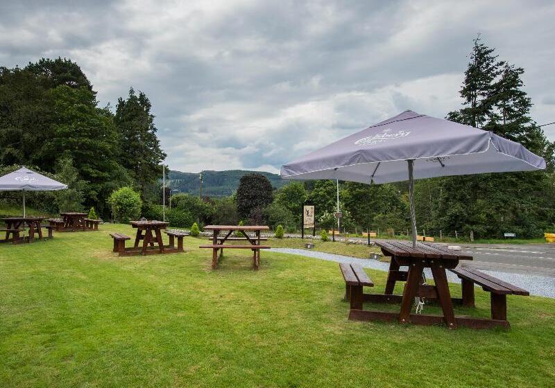 فندق Craigvrack  And Restaurant Near Pitlochry Hospital