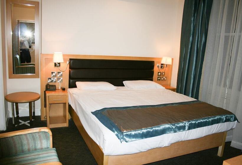 Fotos del hotel Cromwell International Hotel:  11