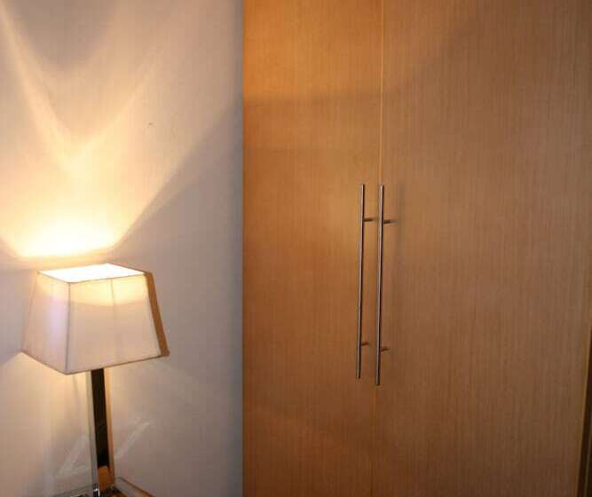 Fotos del hotel Cromwell International Hotel:  20