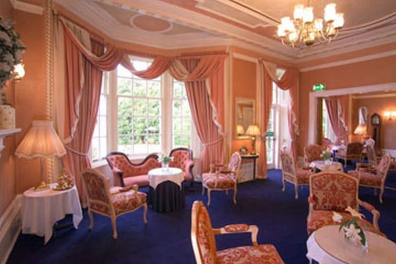 فندق Dalmeny Park House