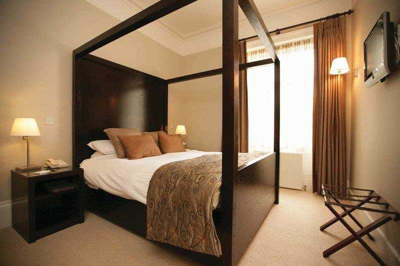 هتل Forest Lodge