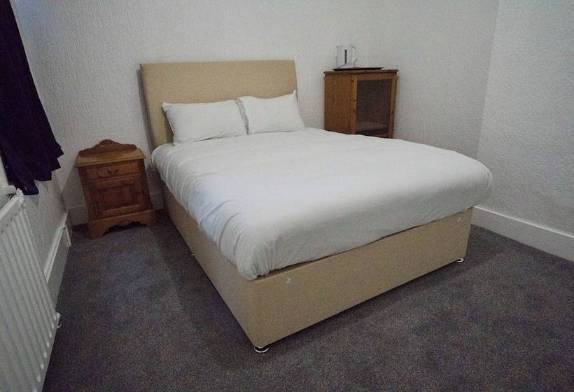 هتل Gatwick Birchwood Lodge