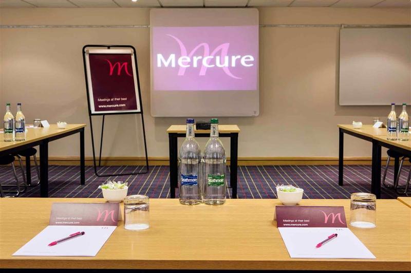 Отель Mercure Hull Grange Park