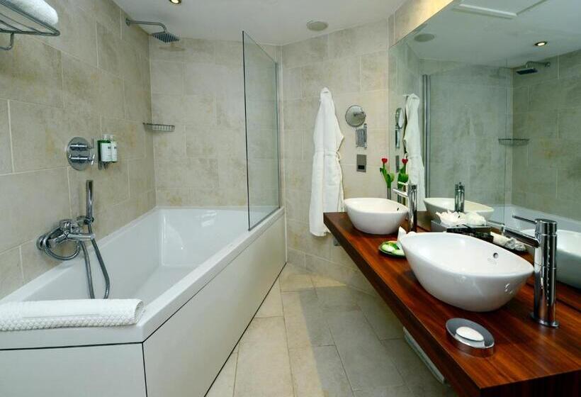 Otel Rocpool Reserve