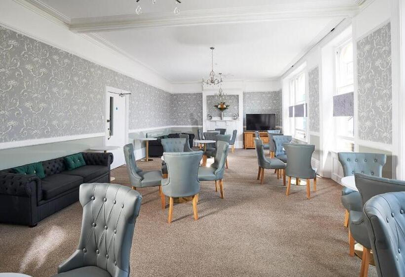 בית מלון כפרי The Crown