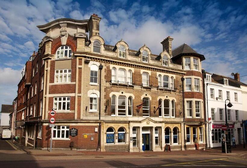 בית מלון כפרי The Crown