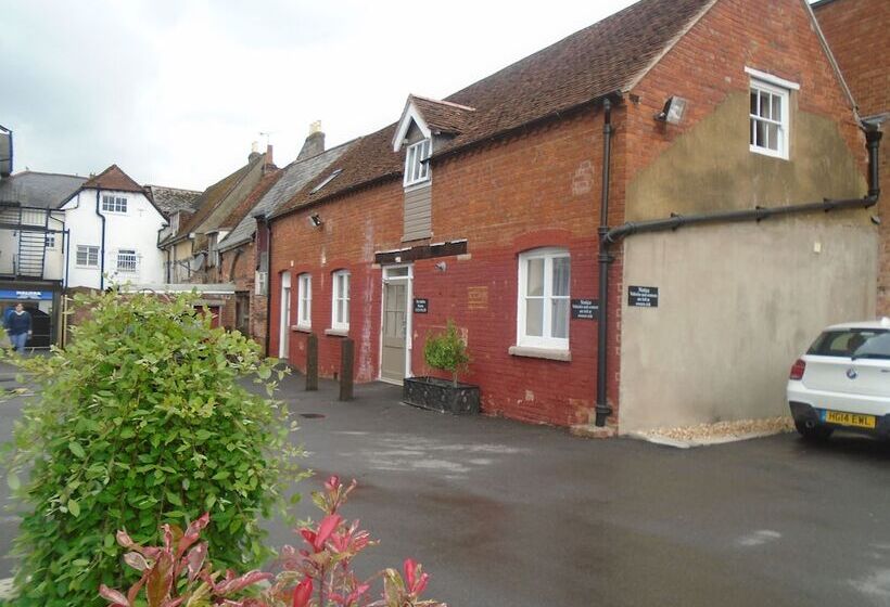 酒店 The Star And Garter