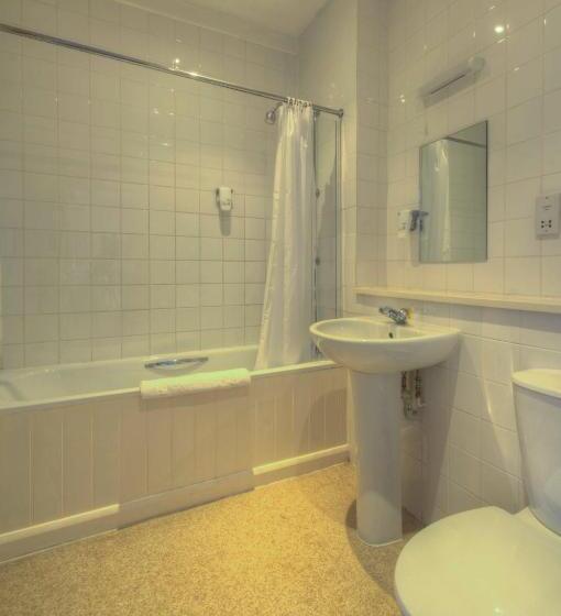 هتل The White Hart Inn By Greene King Inns