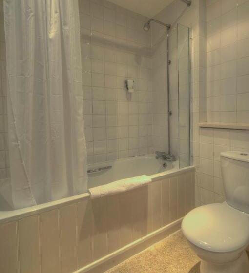 هتل The White Hart Inn By Greene King Inns