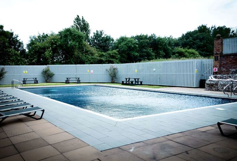 Fotos del hotel Village Hotel Blackpool:  5