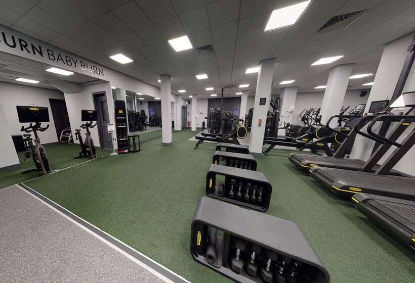 Village Hotel Swindon