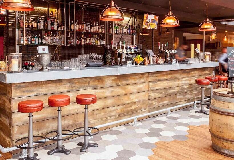 Fotos del hotel Novotel Cardiff Centre:  10