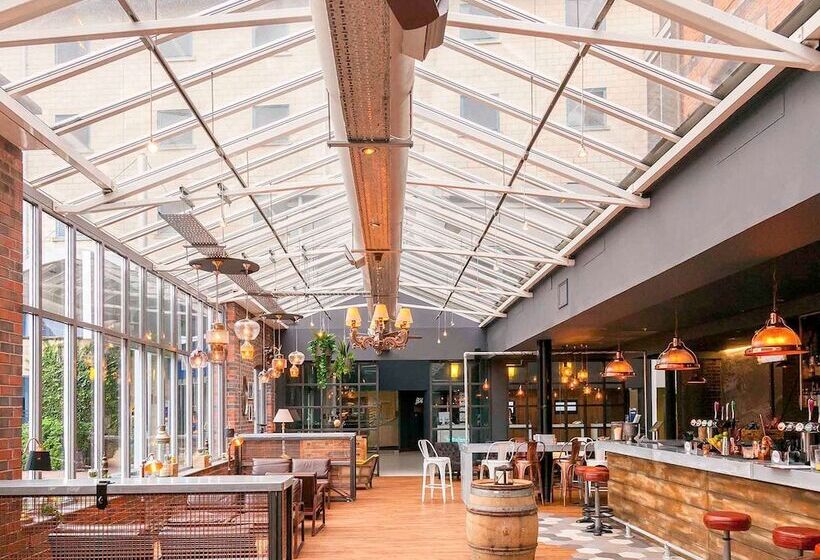 Fotos del hotel Novotel Cardiff Centre:  9