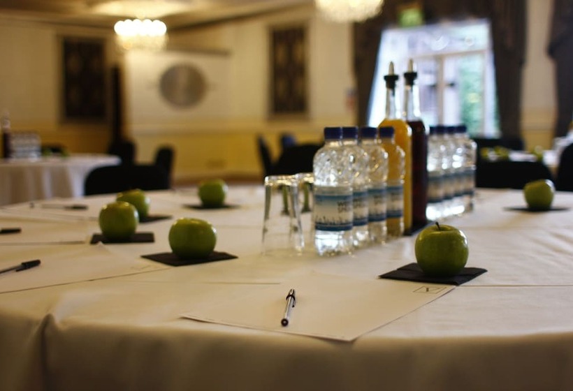 The Victoria Hotel Manchester By Compass Hospitality