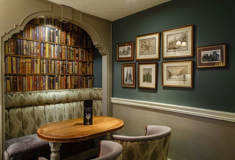 בית מלון כפרי Best Western Lichfield City Centre The George