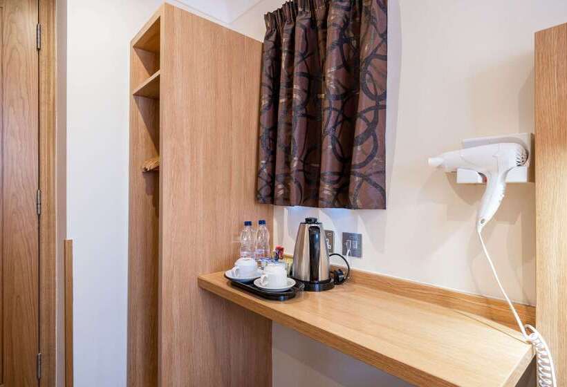 ホテル Comfort Inn Hyde Park