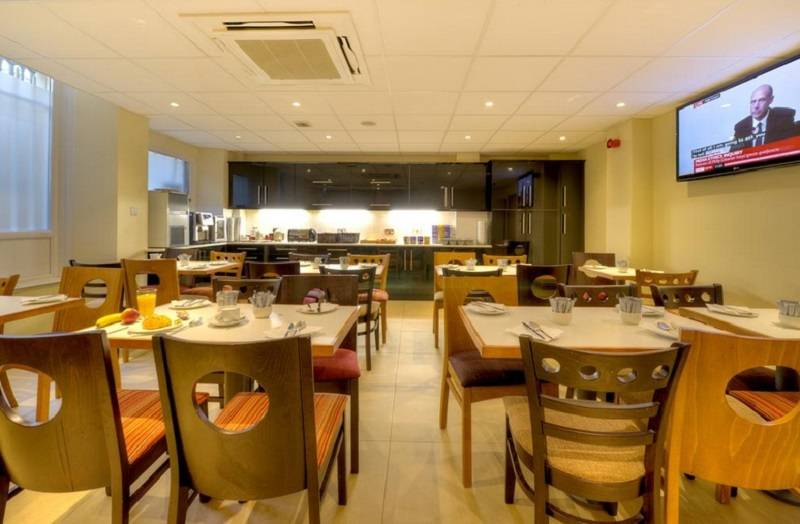 ホテル Comfort Inn Hyde Park