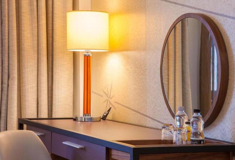 هتل Crowne Plaza London Kings Cross, An Ihg