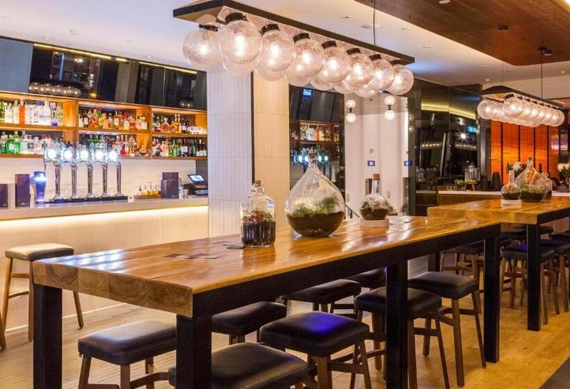 هتل Crowne Plaza London Kings Cross, An Ihg