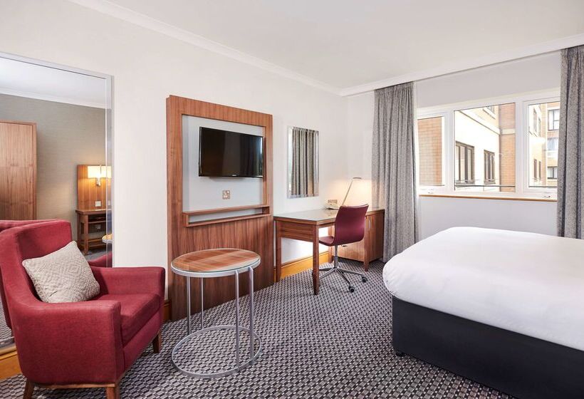 هتل Doubletree By Hilton Coventry